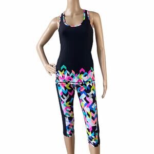 Trina Turk Reaction 2 Piece Black Multi Tank Top & Capri Leggings Workout Set XS